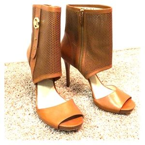 Michael Kors Leather Camel Stilettos